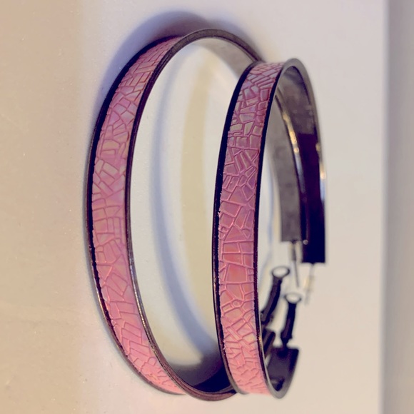 3 pairs of coloured hoops for $6 - Picture 3 of 5